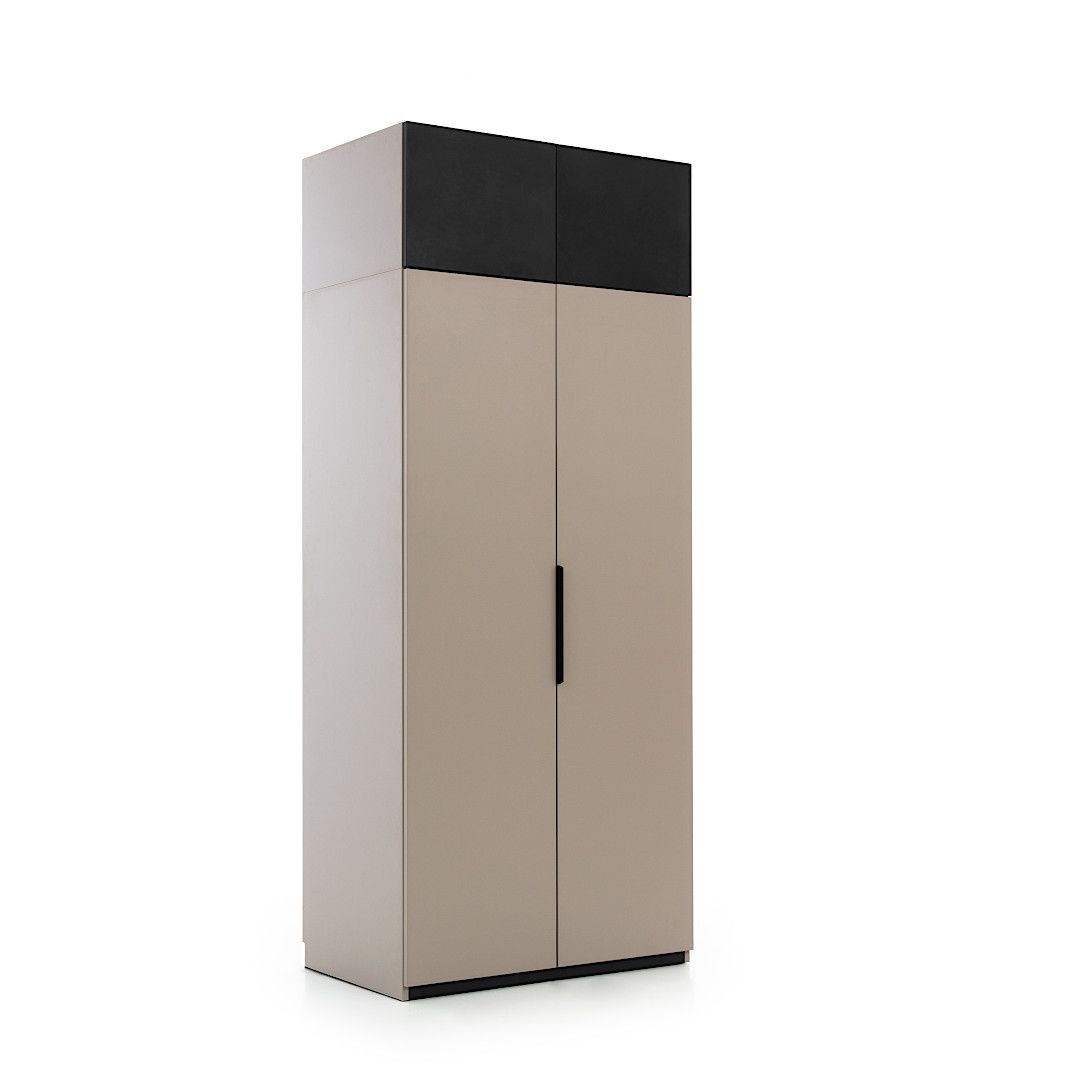 Šatní skříň s policemi a šatní tyčí Uficio 2D